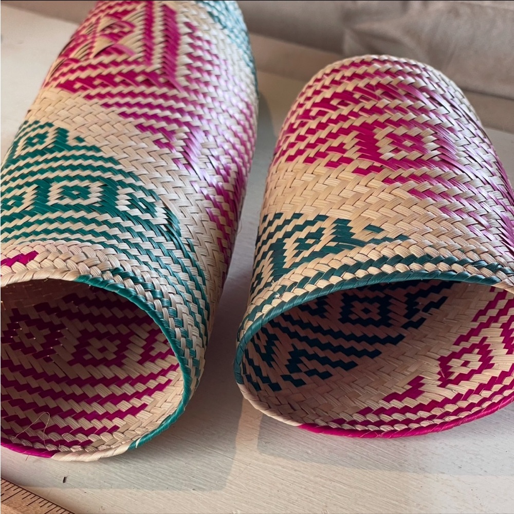 Del Maguey Handmade woven wine bottle holder 12”